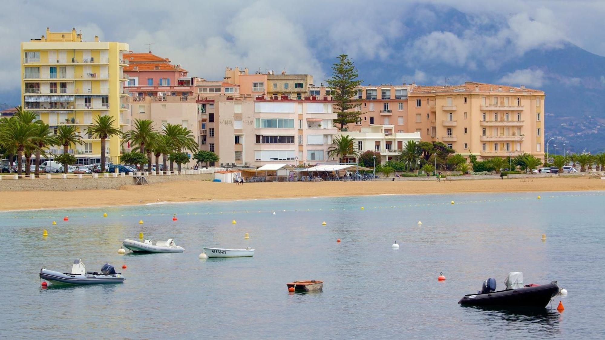 Beau Studio Proche Centre Ville Et Plage Ajaccio  Exterior foto